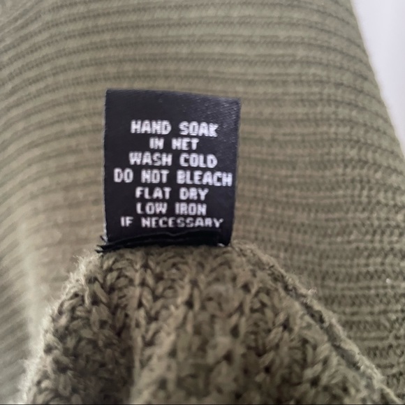 Misia knit top - Picture 2 of 5